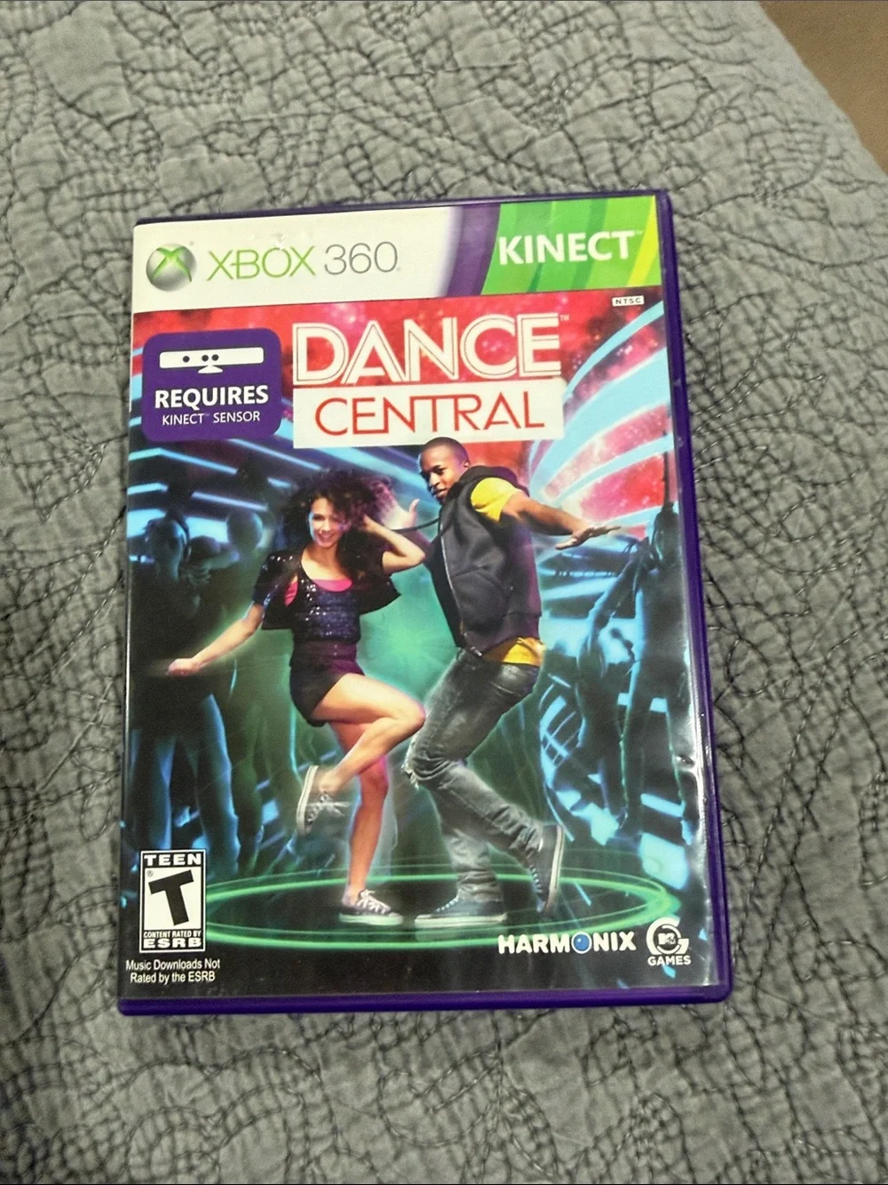 Dance Central (Xbox 360 Kinect) - Purple Case